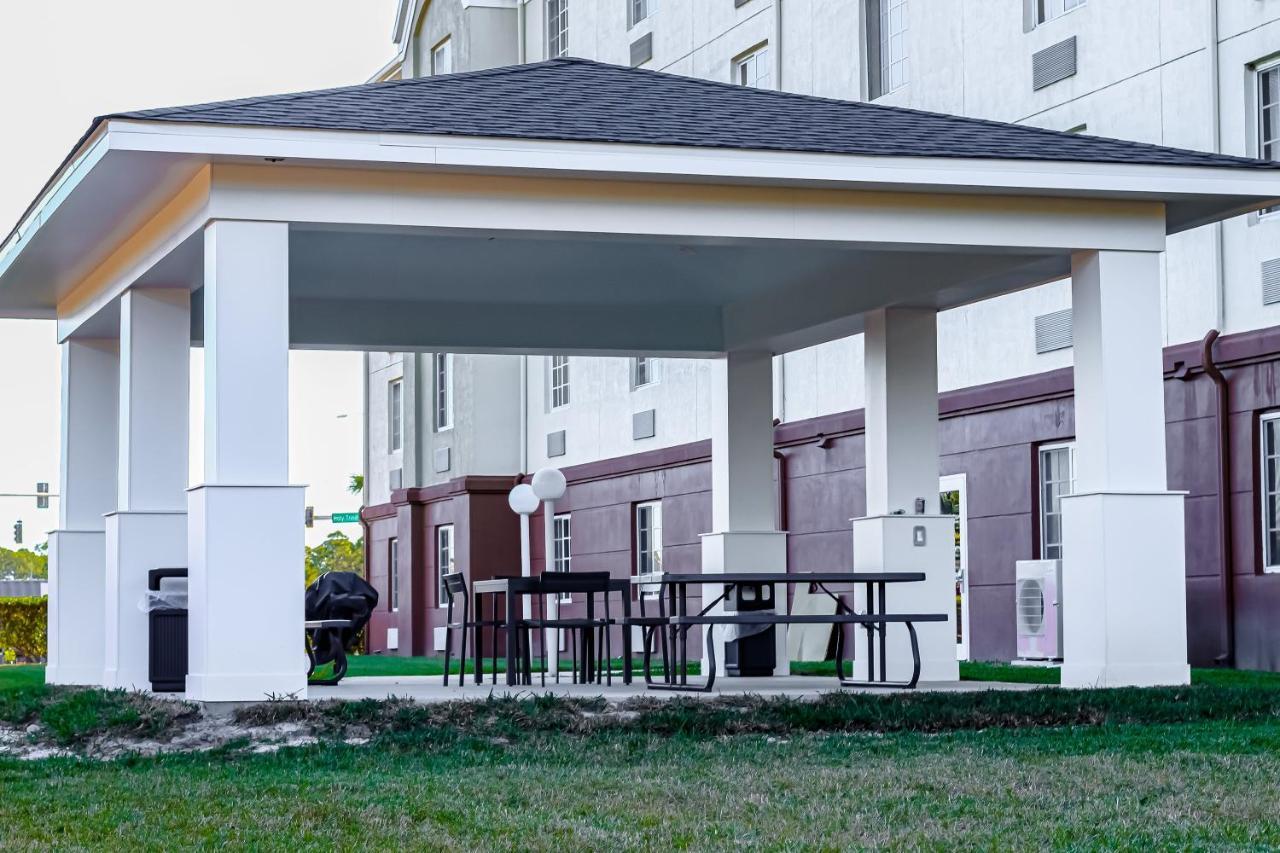Candlewood Suites Melbourne/Viera By Ihg Екстериор снимка